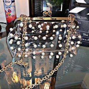 Clear Pearl Purse💕
